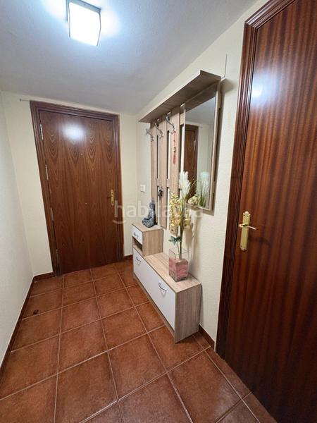 Foto 84322476-b34f-4775-80b0-198983b203e6. Maison jumelée avec cheminée parking dans San Bernabé Algeciras