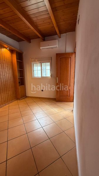 Foto 46933c20-f51d-4dc6-92f7-d8903bdcd19d. Casa adossada a Centro Estepona