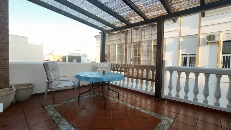 Foto c5ef4b4c-bd20-4841-9a7e-777a78f3f688. Casa adossada a Centro Estepona