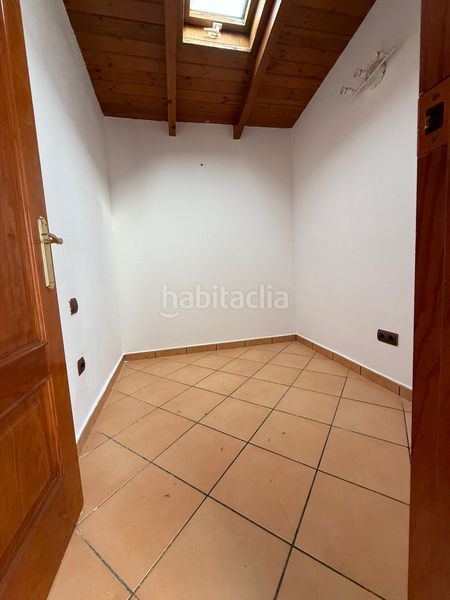 Foto fb09a3c5-3b53-454d-a754-53b735697480. Casa adossada a Centro Estepona