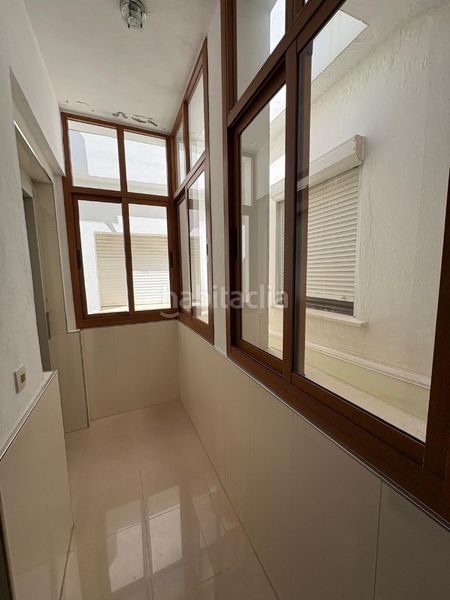 Foto 768121ee-98e9-446f-a93d-add63d5dd8f9. Casa amb xemeneia aparcament a Casco Antiguo Algeciras