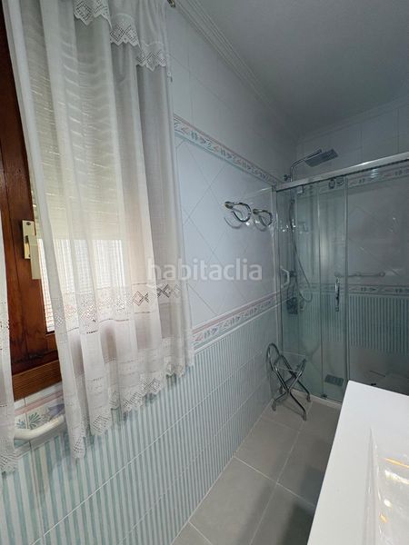 Foto e4ba08e1-71d6-4d1e-ba83-5d1800afcade. Casa amb xemeneia aparcament a Casco Antiguo Algeciras