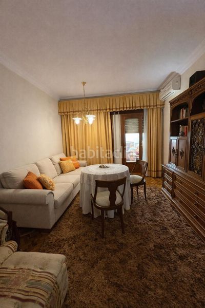 Foto ea562d6b-5bd2-4962-942c-cbf2d5f1e7b5. Casa amb xemeneia aparcament a Casco Antiguo Algeciras