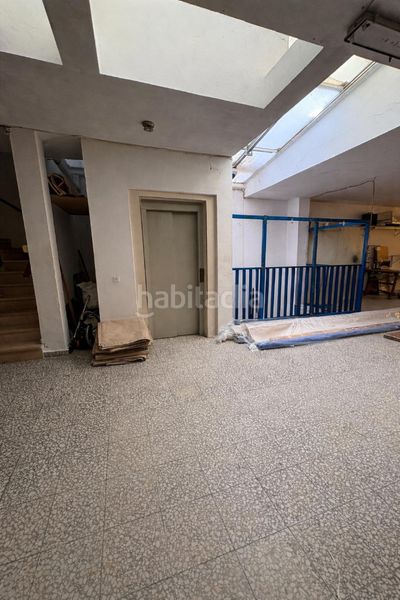 Foto fc902abd-aa94-4d9d-b73b-3f6445ed0ab3. Casa amb xemeneia aparcament a Casco Antiguo Algeciras