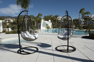 Foto 0453a3c9-1dab-486e-8c87-c1f1f3af6525. Pis amb calefacció aparcament piscina a Estepona golf Estepona