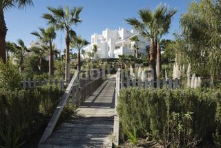 Foto 93ccbc5a-482b-4f58-921e-814f09144f7b. Pis amb calefacció aparcament piscina a Estepona golf Estepona