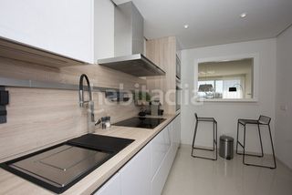 Foto fad7f106-534a-4224-832f-784dd59ad901. Pis amb calefacció aparcament piscina a Estepona golf Estepona