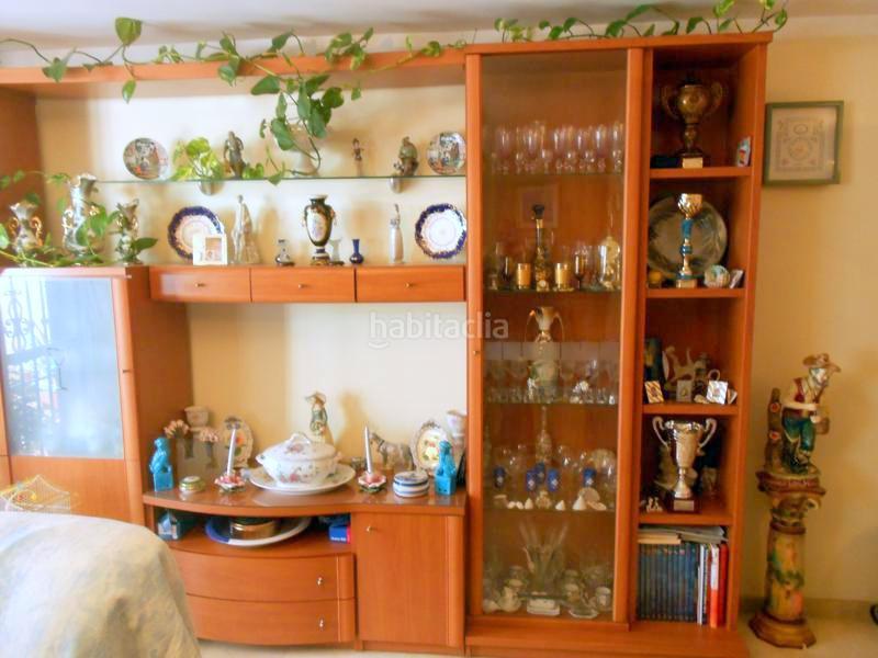 Foto aa92e680-5b6a-41f7-b324-cc80be2ff60e. Casa aparellada amb aparcament a sierra de Estepona - avda. de andalucía Estepona