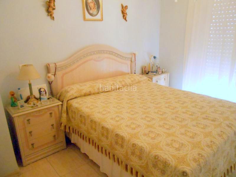 Foto c33cfd93-b587-4146-a311-5401c276f243. Casa aparellada amb aparcament a sierra de Estepona - avda. de andalucía Estepona