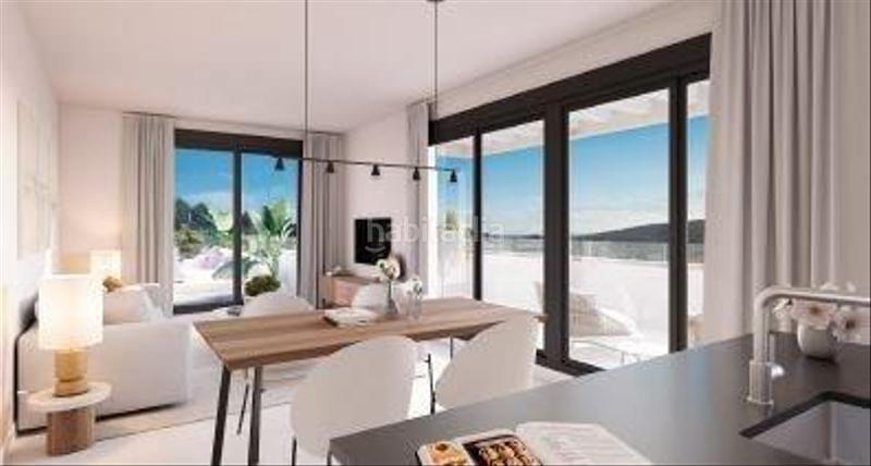 Foto 4dd2a3a7-ae76-47ef-b218-3b12a244f4c4. Pis amb calefacció piscina a Casares golf - Casares del sol Casares