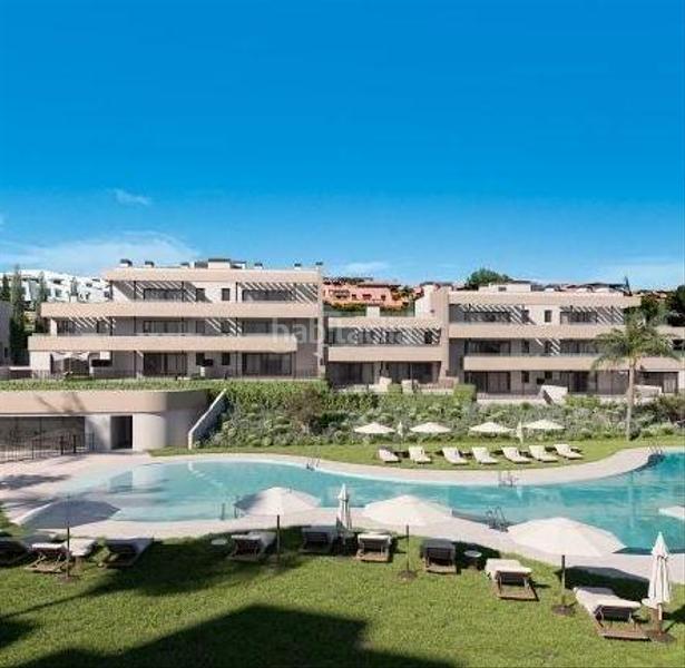 Foto 6eb3a8f2-2f81-4ee9-ad26-9fee354bb3b0. Pis amb calefacció piscina a Casares golf - Casares del sol Casares