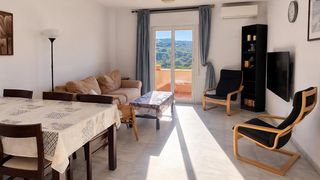 Location Appartement à San Luis de Sabinillas. En alquiler de septiembre a junio bonito piso de 3 dormitorios