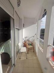 Pis a Zona Calvario. Piso el centro de estepona, 4 dormitorios, 2 baños. ideal famili