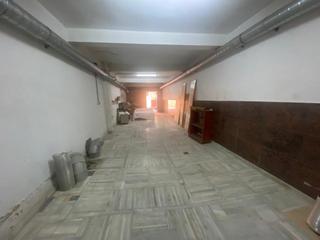 Local Comercial en Parque Victoria Eugenia