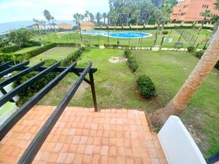Casa aparellada a Alcorrín. Adosado en primera línea de playa, ideal para disfrutar en famil