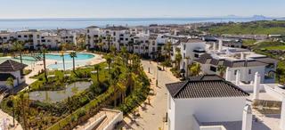 Pis a Altos de Estepona. Espectacular piso con todas las comodidades, venga a verlo!