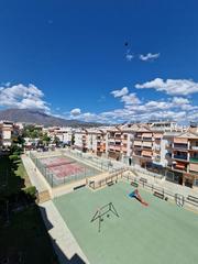 Àtic a Huerta Nueva. Amplia vivienda en una de las mejores zonas de estepona, visitel