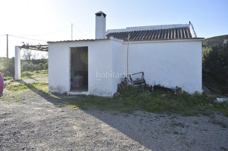 Foto dde178c8-de8b-47aa-8e69-603ea9a5bb1b. Fondo rustico in Casares pueblo Casares