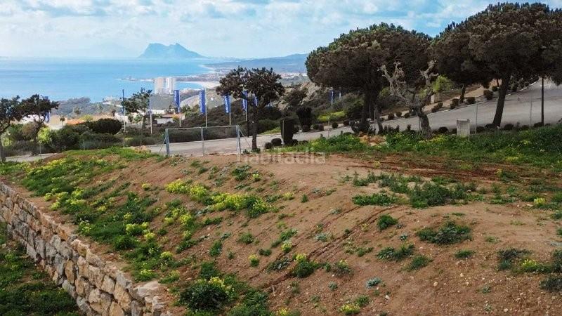 Foto f1d96d26-768b-4cea-9077-4c760b96c765. Finca rústica parcela urbanizable con vistas al mar en bahía de las rocas en Manilva