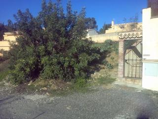 Finca rústica a Altos de Estepona. Fantastica parcela ubicada en zona de campo de golf. edif del 25