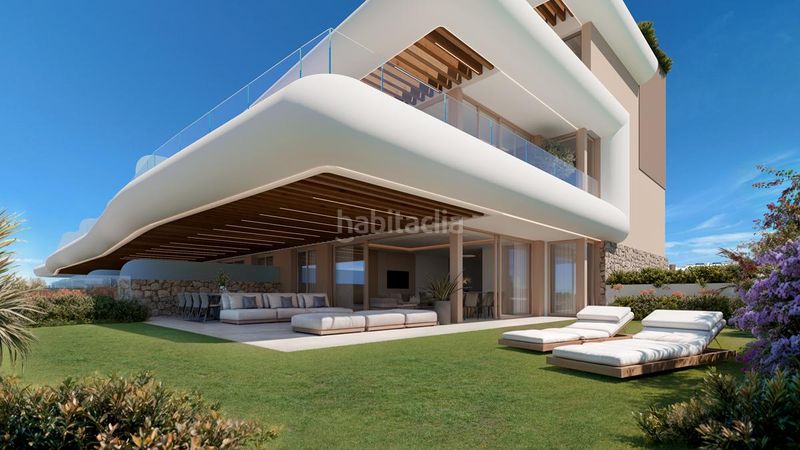 Foto b9cade2b-742c-4fbb-8dd4-da8c9dac7a0f. Àtic amb calefacció aparcament piscina a marina de Casares Casares