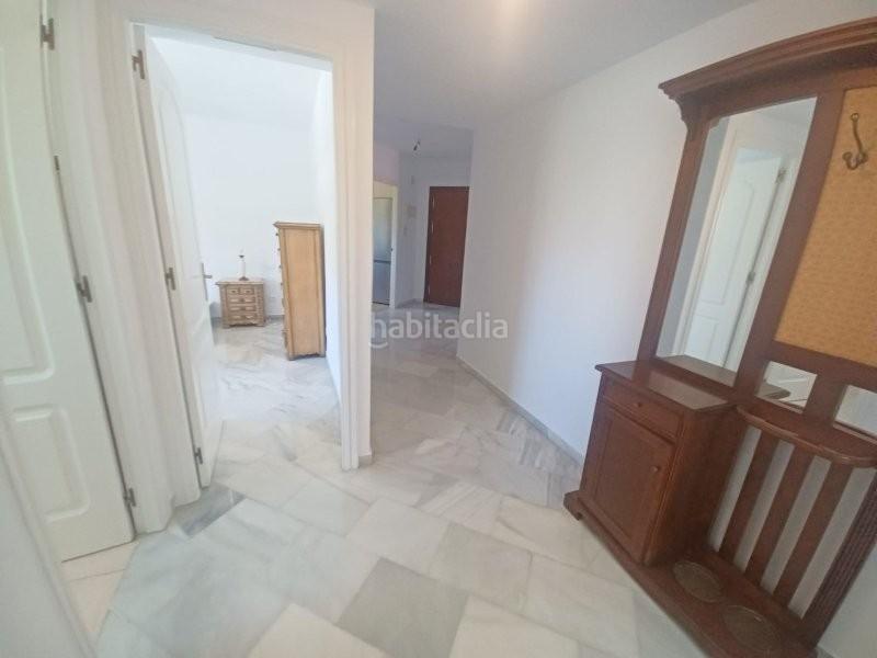 Foto 3b7802ce-fd74-4e9b-9cdc-53153dedda6a. Piso localizacion inmejorable!! exclusivo piso en venta a pie de playa!! en Estepona