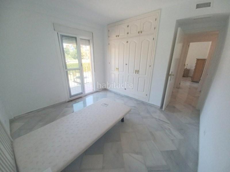 Foto 723a3500-8708-4c44-a735-9d434e238907. Piso localizacion inmejorable!! exclusivo piso en venta a pie de playa!! en Estepona