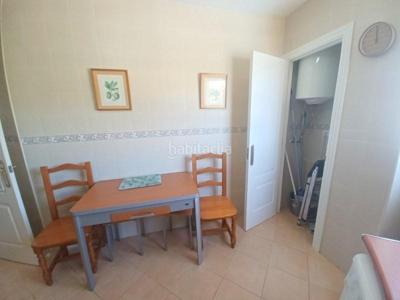 Foto 77cf2e40-cf8b-48a1-b192-09f60e48f635. Piso localizacion inmejorable!! exclusivo piso en venta a pie de playa!! en Estepona