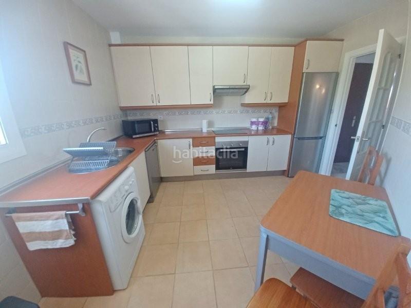 Foto d6d30159-cd42-4a05-a007-c0f4534ecbbe. Piso localizacion inmejorable!! exclusivo piso en venta a pie de playa!! en Estepona