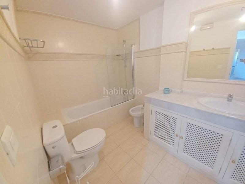 Foto ff6fb496-d28c-4c8f-9ceb-6d50cb6378fa. Piso localizacion inmejorable!! exclusivo piso en venta a pie de playa!! en Estepona