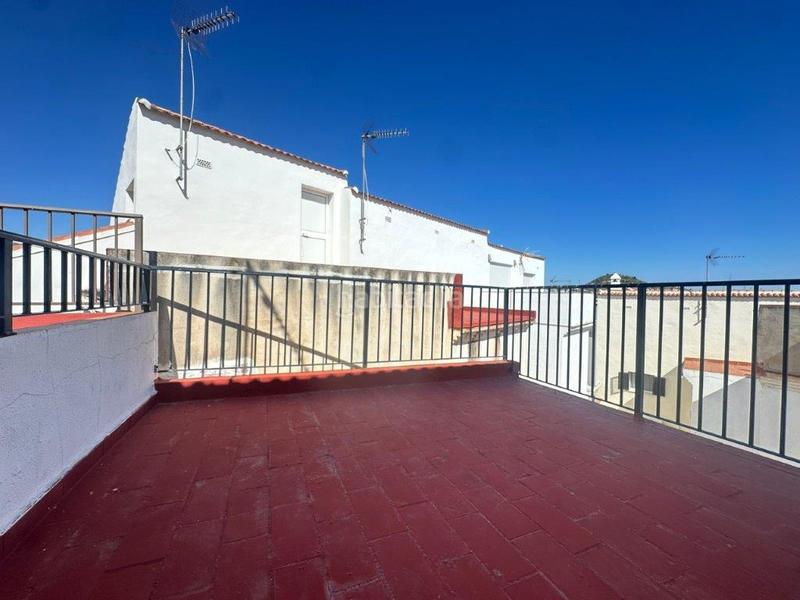 Foto 1f2bfeca-212f-49fe-9dfc-8c70f6a937da. Casa pareada maravillosa casa en venta en malaga en Málaga