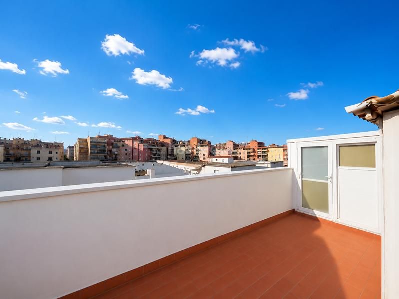 Foto dedf2f86-b5a4-49f5-ba92-2ae1a5f177b0. Pis a Centro Estepona