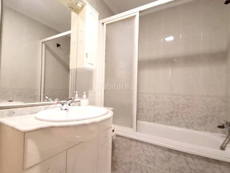 Foto 9b64f16e-9503-452a-98fa-3a3beeb111ea. Alquiler piso estupendo piso amueblado en alquiler, zona teatinosCortijo Alto !!! en Málaga