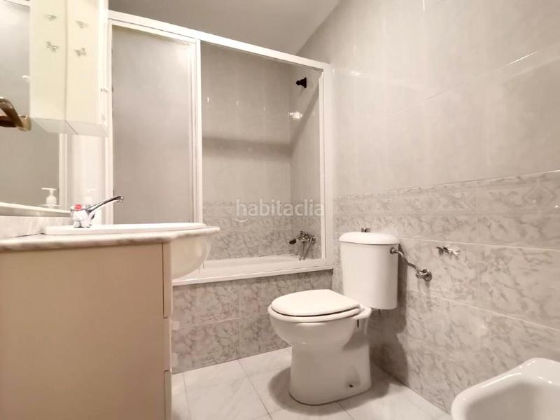 Foto ccc5d3fe-5886-4fdd-8db7-e3319c02bc21. Alquiler piso estupendo piso amueblado en alquiler, zona teatinosCortijo Alto !!! en Málaga