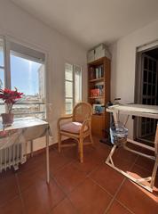 Pis en Centro. Se vende piso muy cntrico y amplio de estepona.