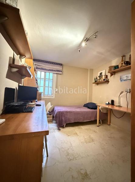 Foto 5164a7c8-6b9c-4347-9704-b3bc4a5456d1. Pis a Centro Estepona