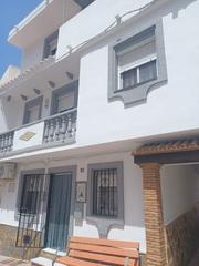 Casa pareada en Manilva Pueblo. En venta encantadora casa de pueblo en el corazón de manilva pue
