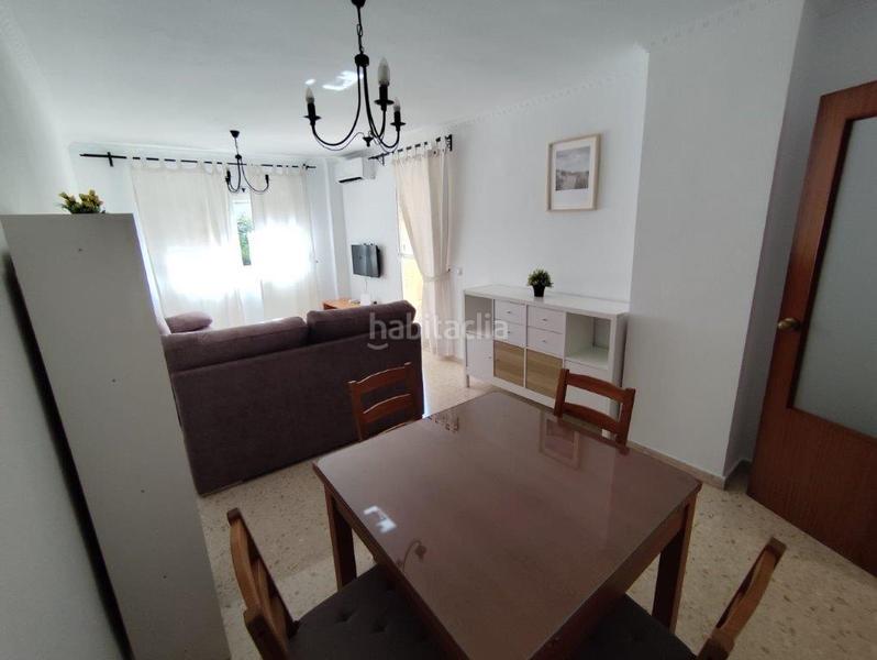 Foto b5b1587b-bbc5-4efe-9731-48f0622e8ec1. Alquiler piso estuidantes!! estupendo piso amueblado en alquiler, en Cortijo Alto en Málaga