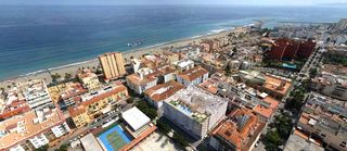 Pis a Puerto de Estepona. Vivienda nueva de 2 dormitorios y cerca del mar.