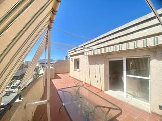 Location Appartement à El Consul - Ciudad Universitaria - El Romeral. Estupendo atico en c antigona el romeralteatinos cerca del clini