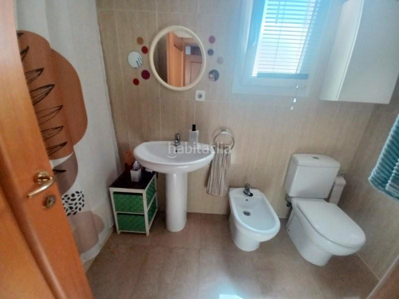 Foto 007f21fd-ab78-4fb1-974e-d202d6fde2f0. Alquiler casa pareada alquiler de adosado dúplex exclusivo con vistas al mar en sabinillas en Manilva