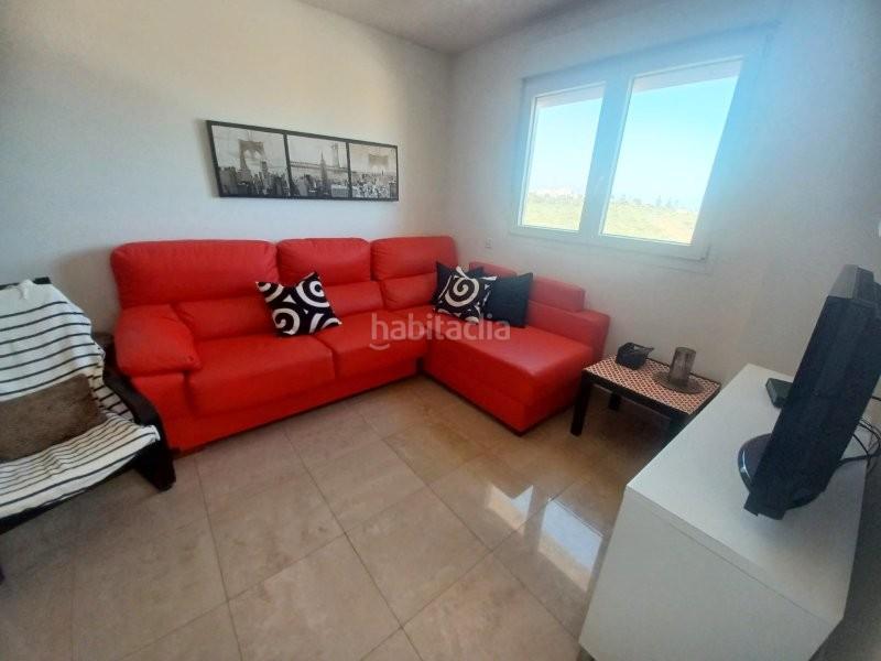 Foto 91a372e7-3700-47fd-98ea-2a321584a19c. Alquiler casa pareada alquiler de adosado dúplex exclusivo con vistas al mar en sabinillas en Manilva