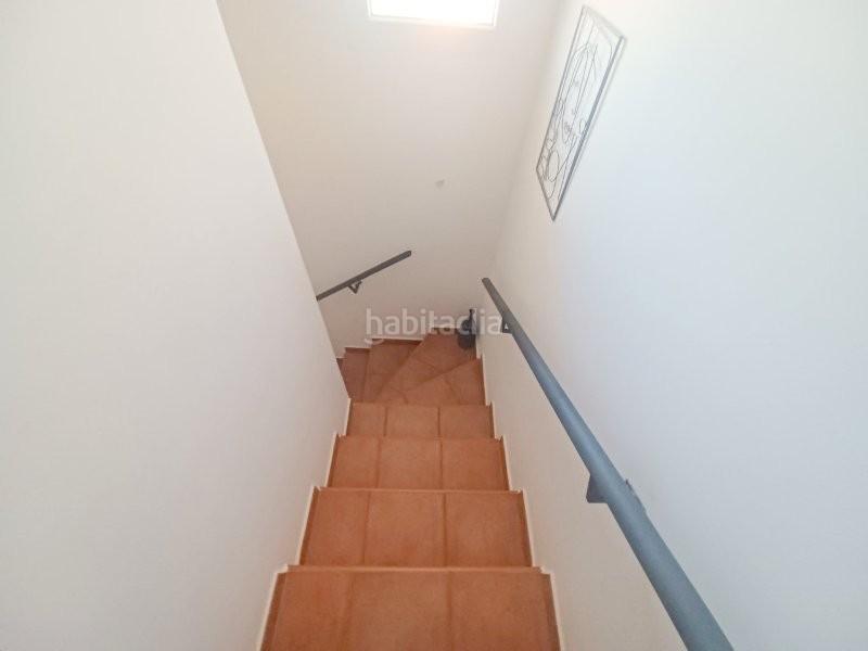 Foto dce60eb5-65a1-4cf1-8166-e9e66fef9987. Alquiler casa pareada alquiler de adosado dúplex exclusivo con vistas al mar en sabinillas en Manilva