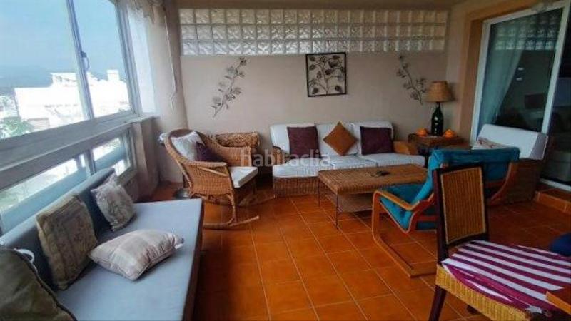 Foto 677fa009-f060-4563-8e4f-2f630a7e1693. Piso bonito piso con gran terraza, garaje y trastero, no le falta detalle! en Casares