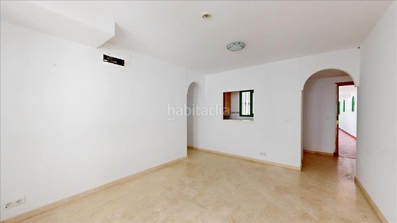 Foto 2abde3a5-e095-41b9-8402-c33210abbf91. Piso oportunidad de inversión única apartamento con gran potencial de rentabilidad en Manilva