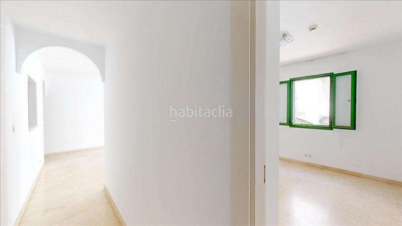 Foto 470d8c54-dea5-4e68-9adb-cdb253645218. Piso oportunidad de inversión única apartamento con gran potencial de rentabilidad en Manilva