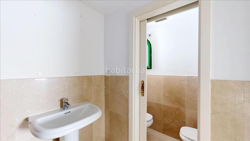 Foto efe1484e-b11a-4d2d-956c-22de69edb466. Piso oportunidad de inversión única apartamento con gran potencial de rentabilidad en Manilva