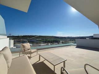 Rent Penthouse in Zona Calvario. Se alquila precioso ático a estrenar .