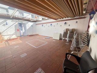 Miete Geschäftsraum in Centro. Alquiler de almacen en centro de estepona