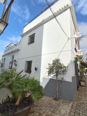 Doppelhaus in Centro. Exclusiva vivienda reformada en el corazón de estepona!